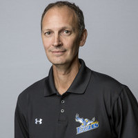 Coach honoured as 2016-17 ACAC men’s volleyball coach of the year