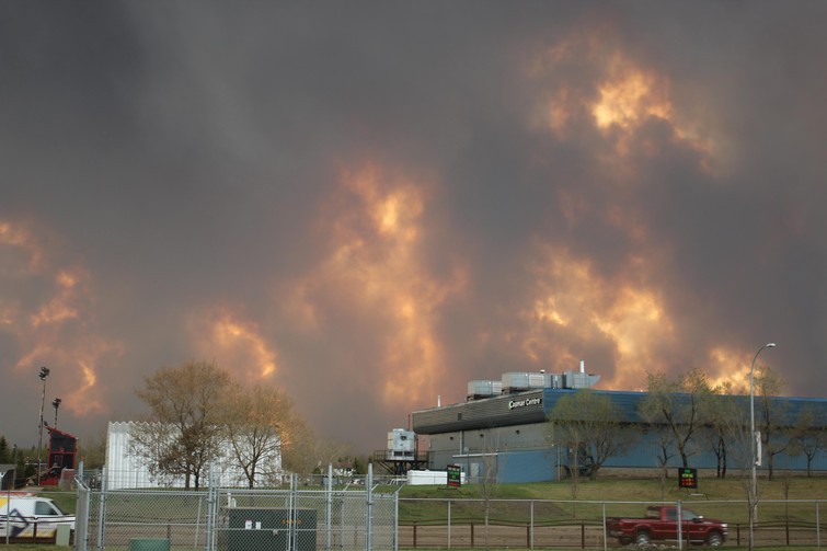 Photo of the Fort McMurray fire taken by Erica and Ronald Vanden Pol as they evacuated the city
